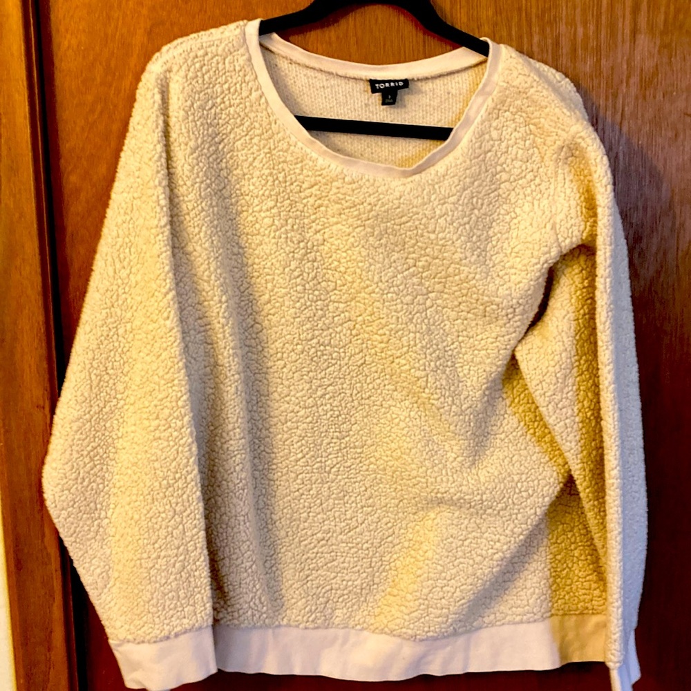 Torrid 3 Cream Fleece Cozy Cropped Pullover Fuzzy Soft Crew